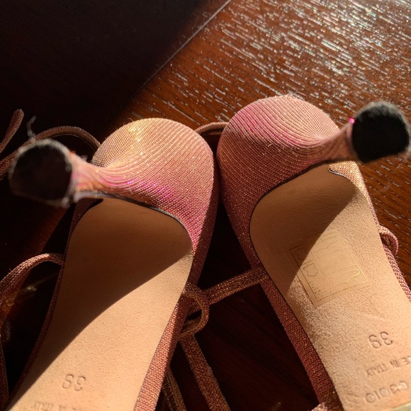 Dolce & Gabbana sparkly heels - Picture 4 of 9